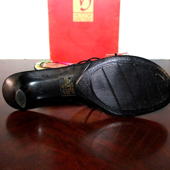 ✨ Victoria Spenser Cleary Cute Sandals | Size 8 | Floral Slide | New in Box - Picture 10 of 12
